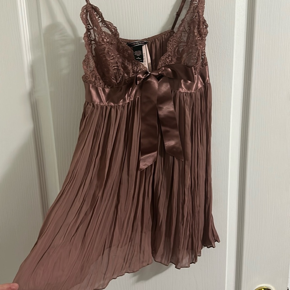 Victoria secret slip